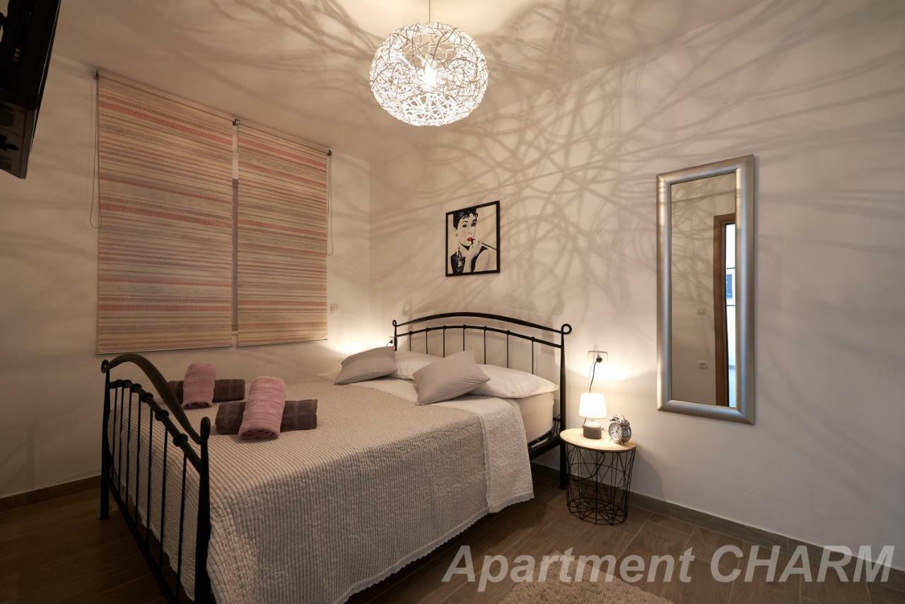 Luxury Apartment Charm With Pool Trogir Exterior foto